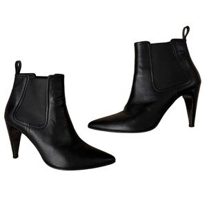 Robert Clergerie Pointed Leather Boots